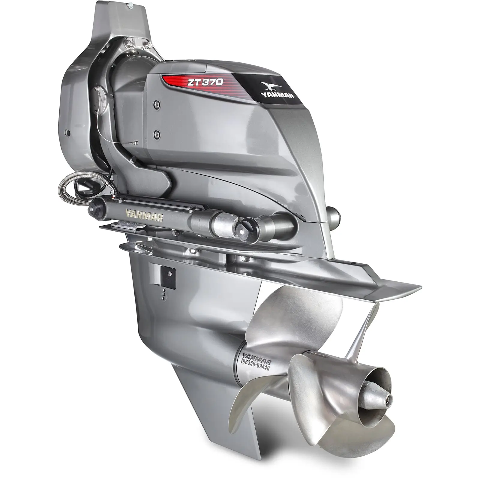 YANMAR ZT370 sterndrive